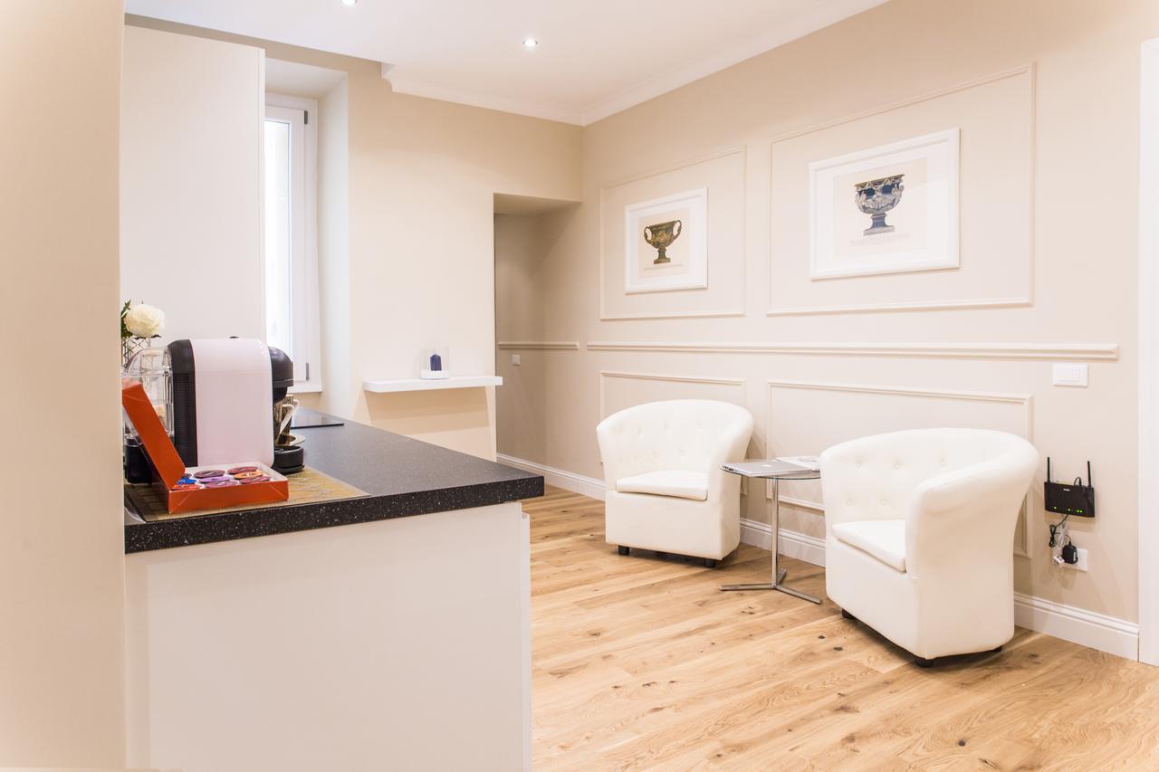 Nazionale Palace Suites Rome Luaran gambar